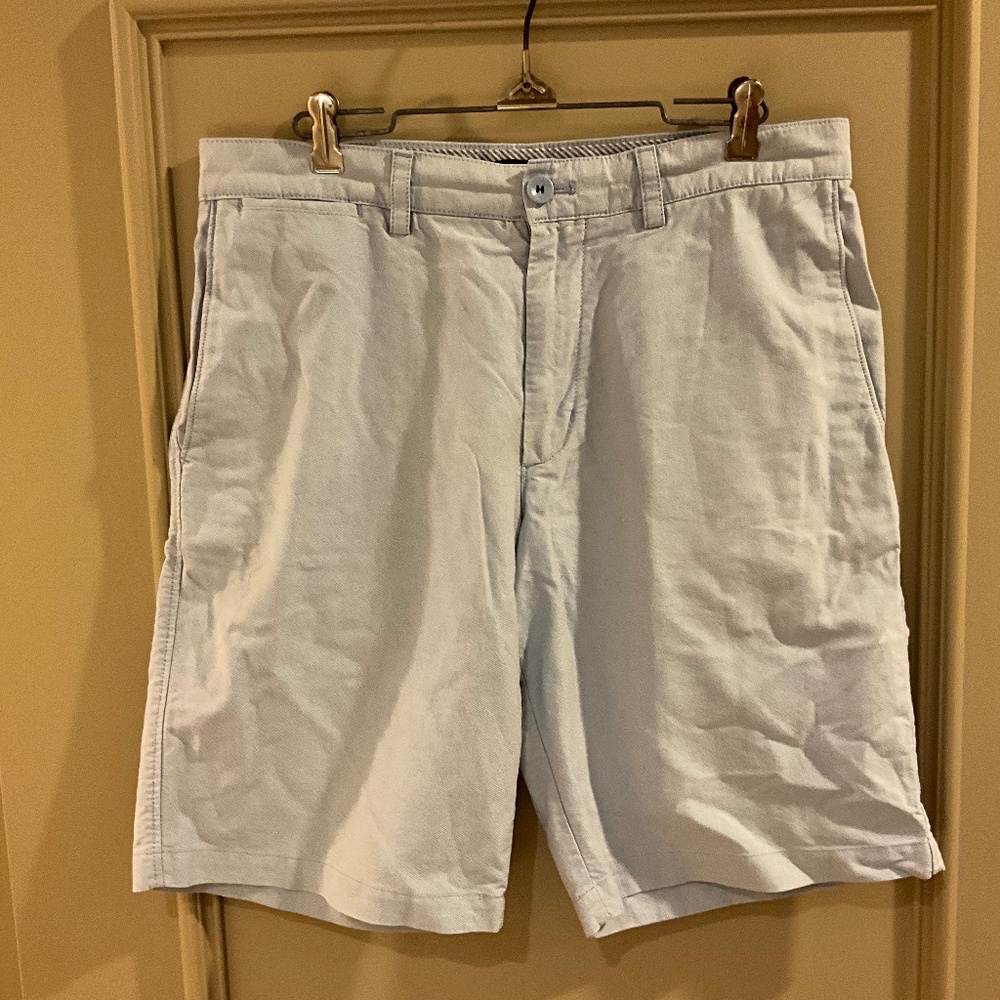 Banana Republic 100% Cotton Original Oxford Shorts Pale Blue 32 waist 10” long